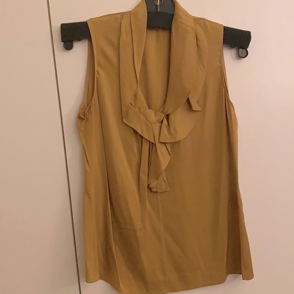 Elie Tahari Silk Blouse